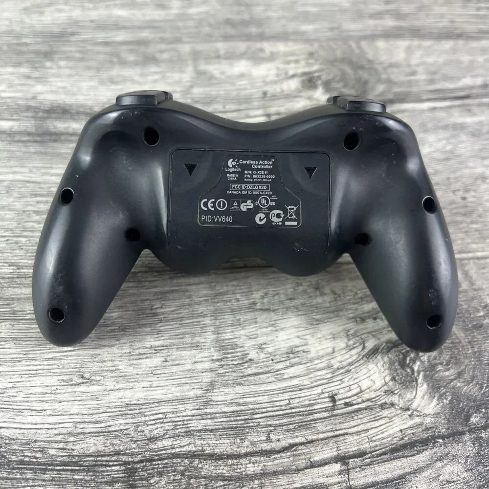 Logitech PlayStation 2 Wireless Action Controller No Dongle Powers On Not Tested